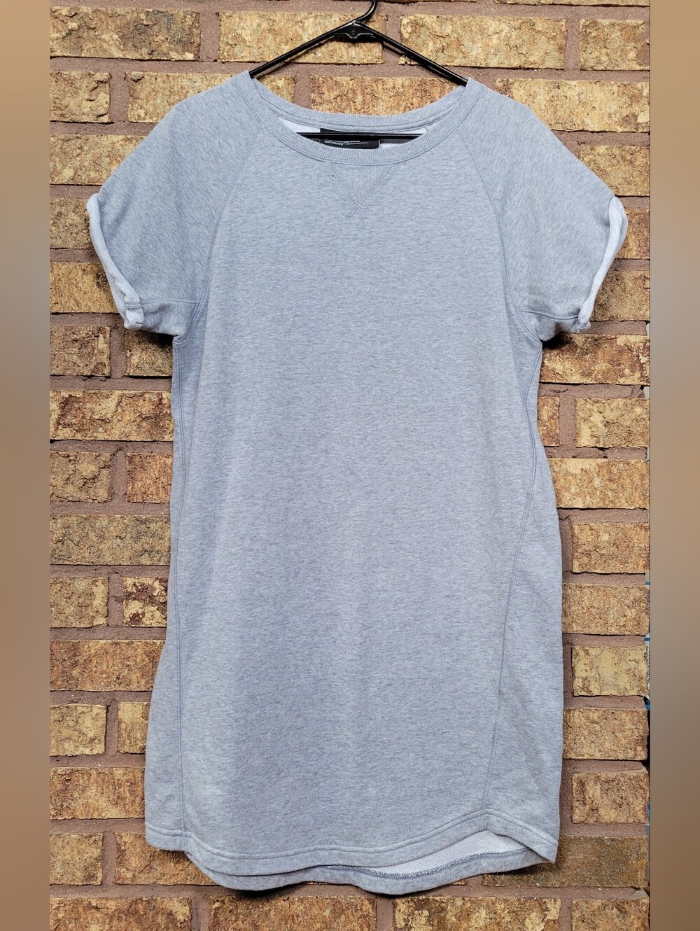 Under Armour Light Gray Short-Sleeve Sweatshirt Dress Size Medium Athleisure